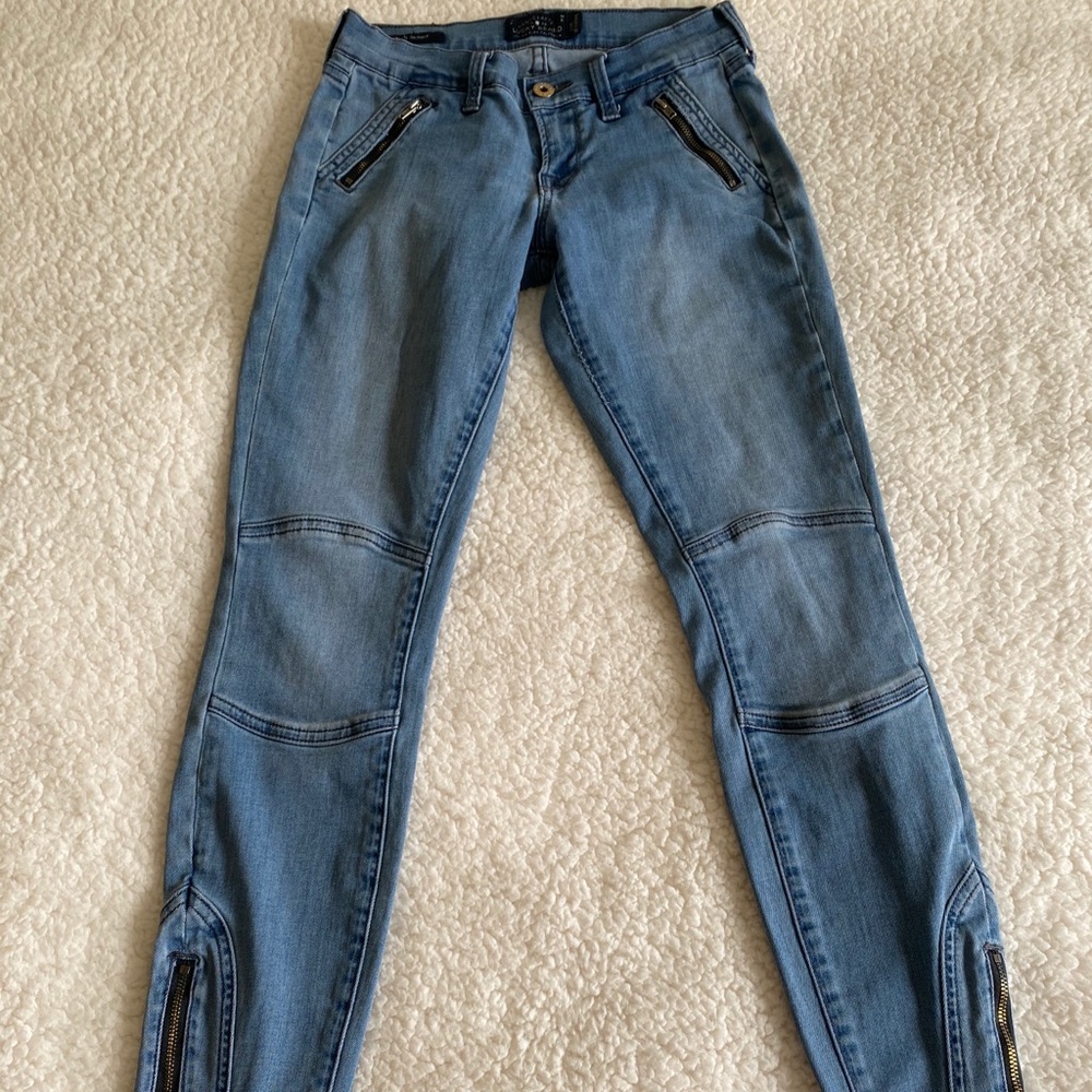 Lucky Brand Charlie skinny jeans sz 25
